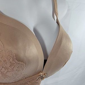 Victoria's Secret No-Wire 40DD Bra